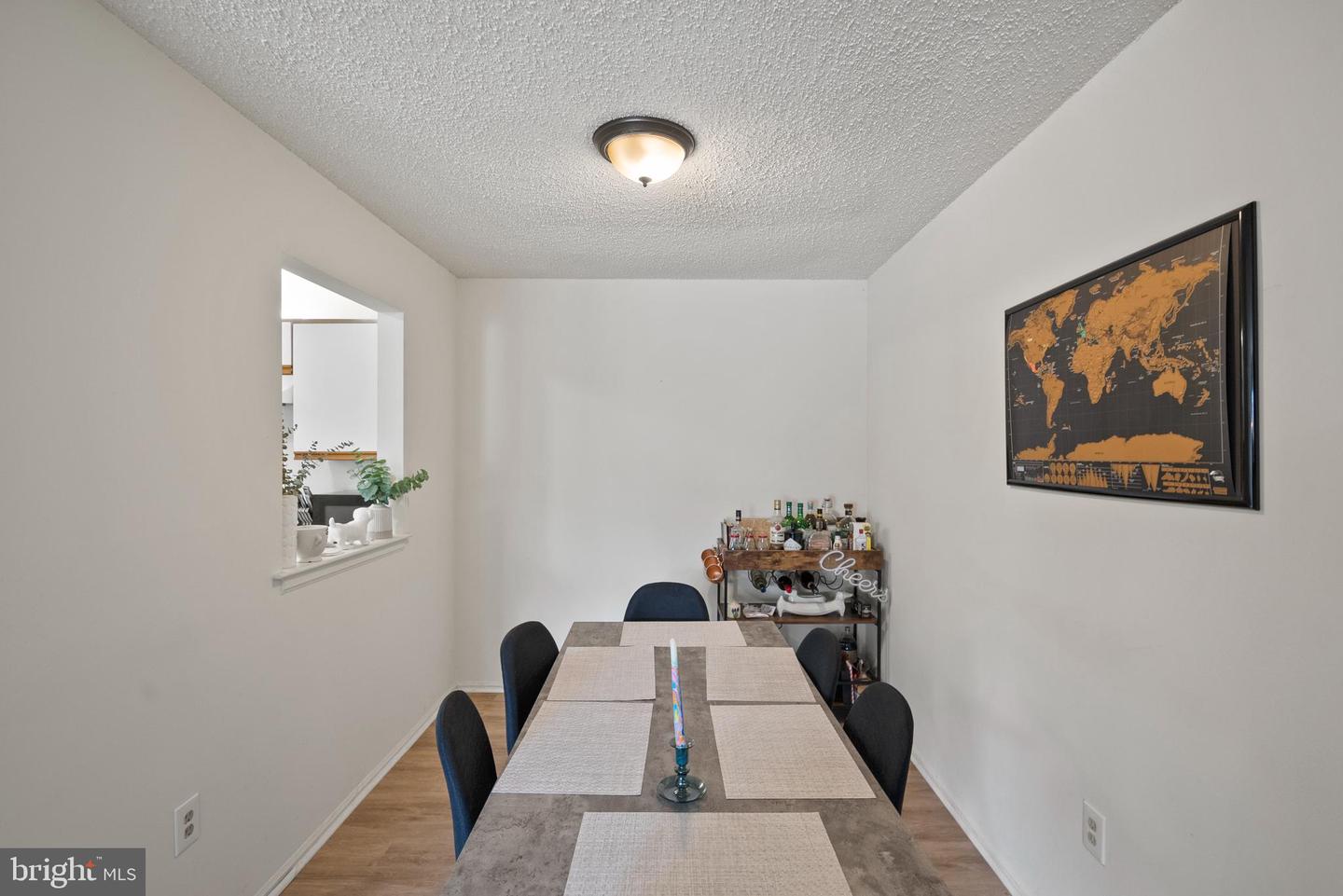 19 Iroquois Dr