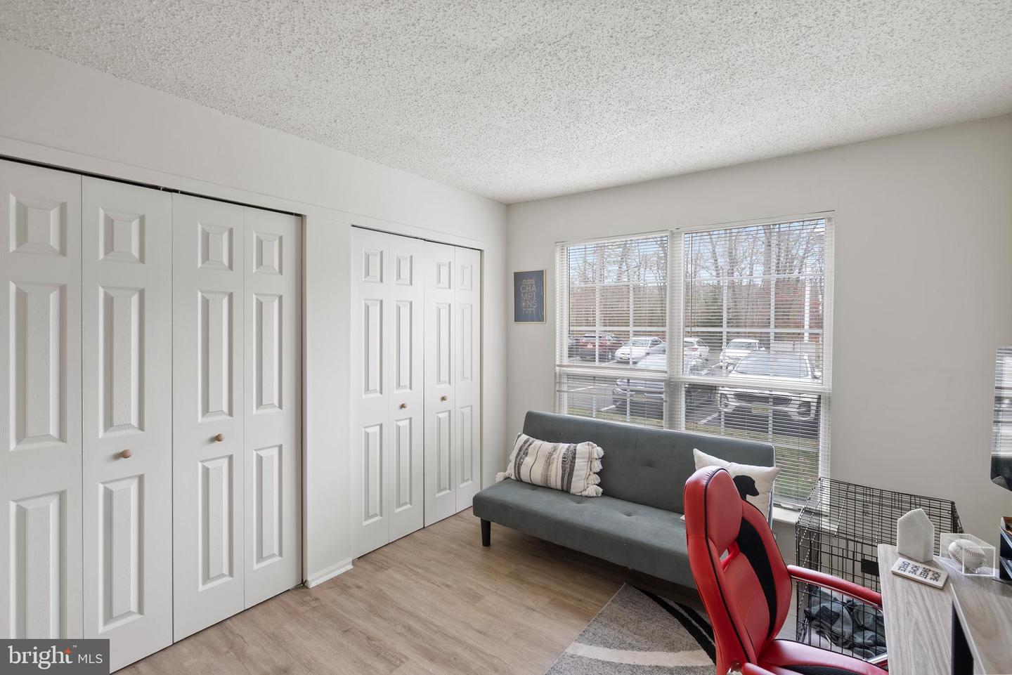 19 Iroquois Dr