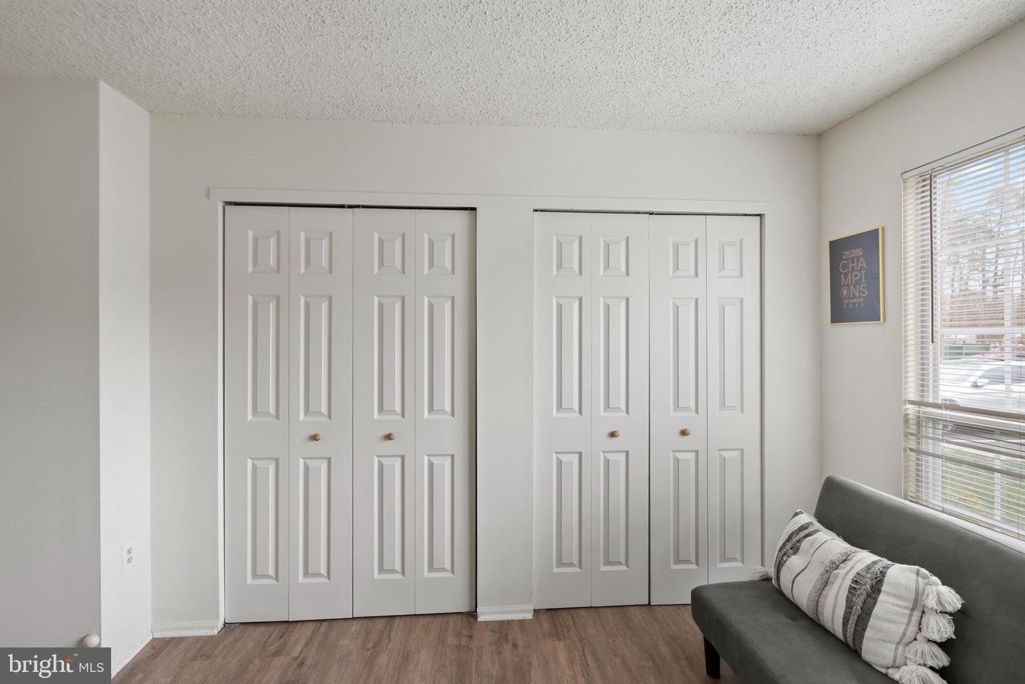 19 Iroquois Dr