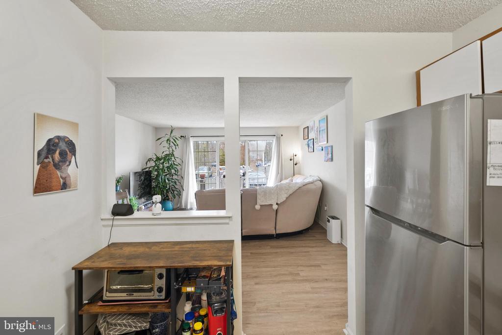 19 Iroquois Dr