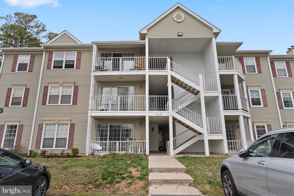 19 Iroquois Dr