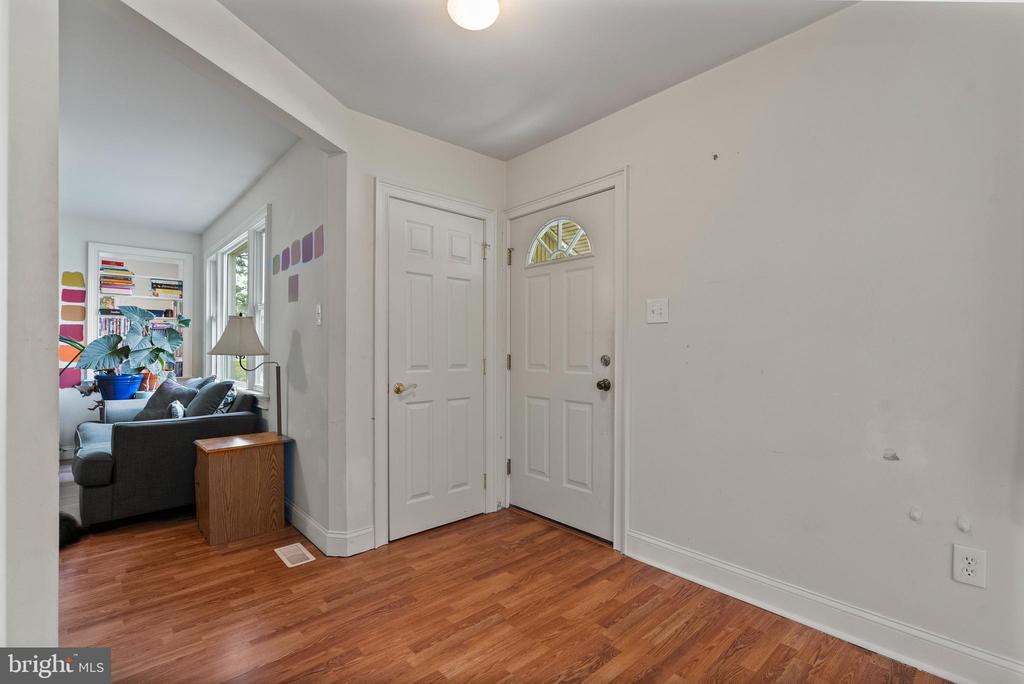 251 Wheat Rd