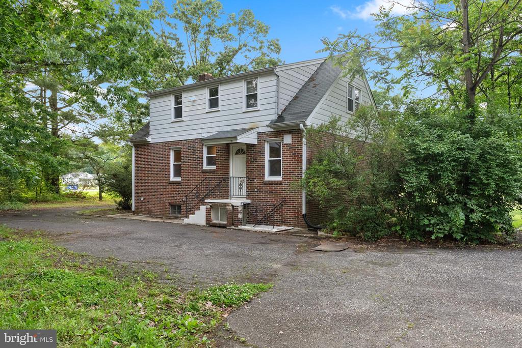 251 Wheat Rd