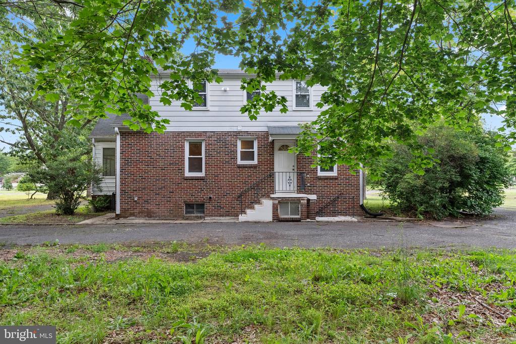 251 Wheat Rd