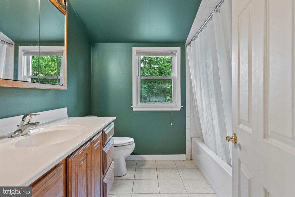 251 Wheat Rd