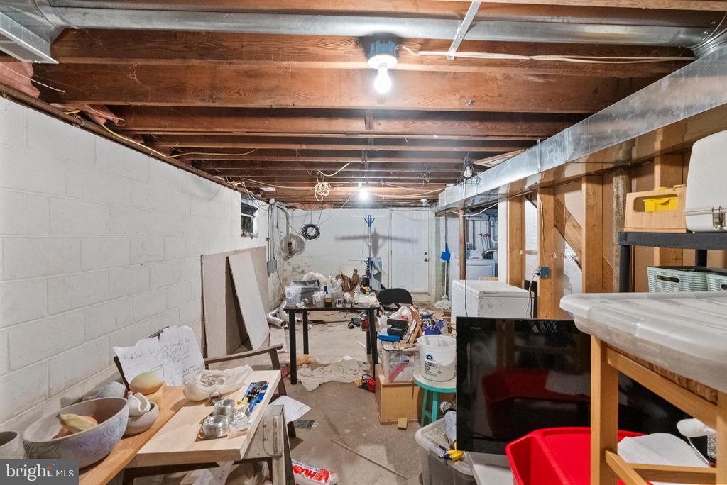 251 Wheat Rd