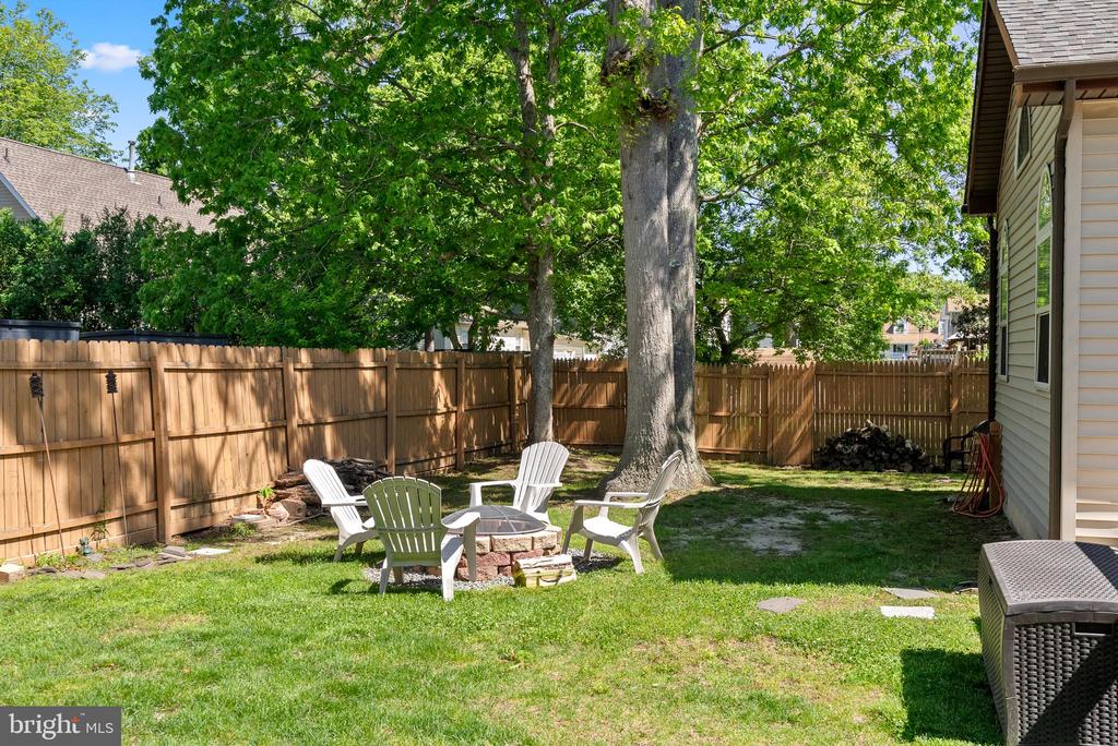 427 Tulip Ave