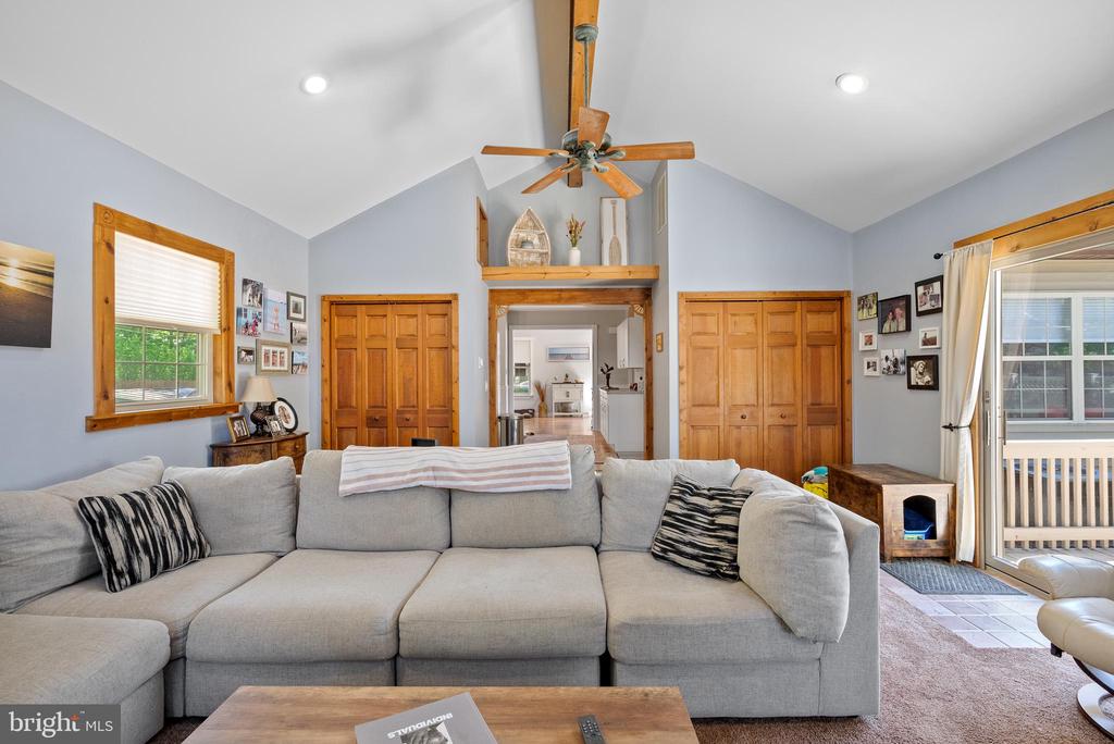 427 Tulip Ave