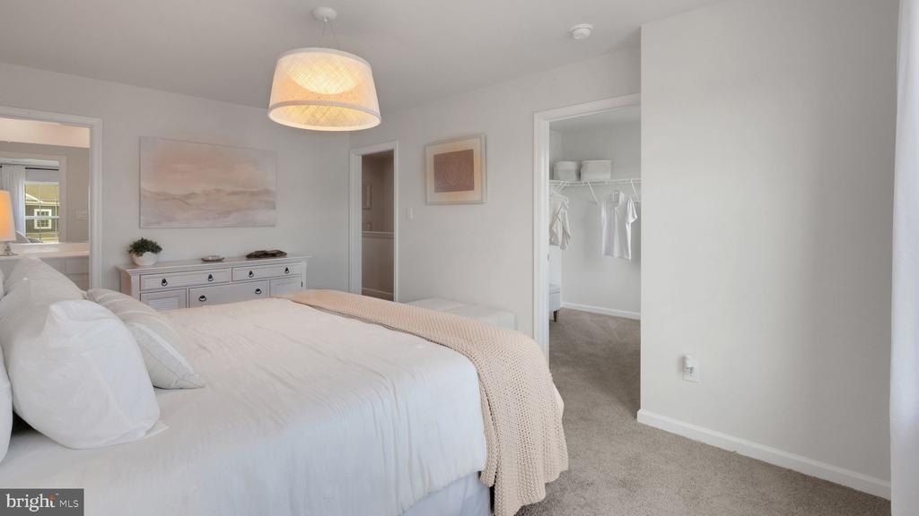 226 HERMOSA DRIVE