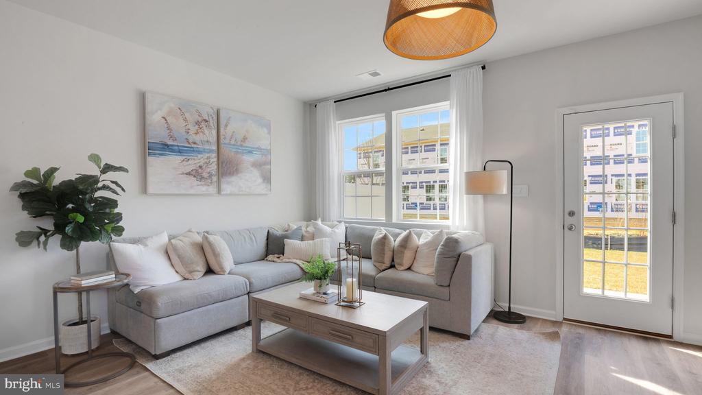 226 HERMOSA DRIVE