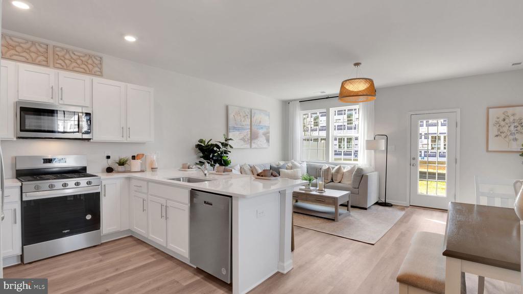 226 HERMOSA DRIVE