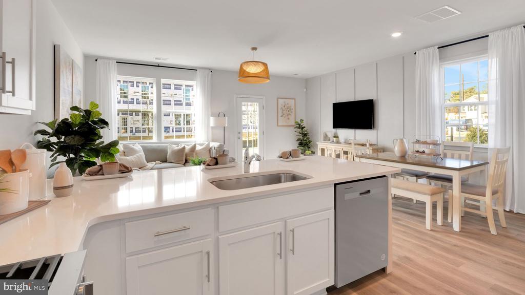 226 HERMOSA DRIVE