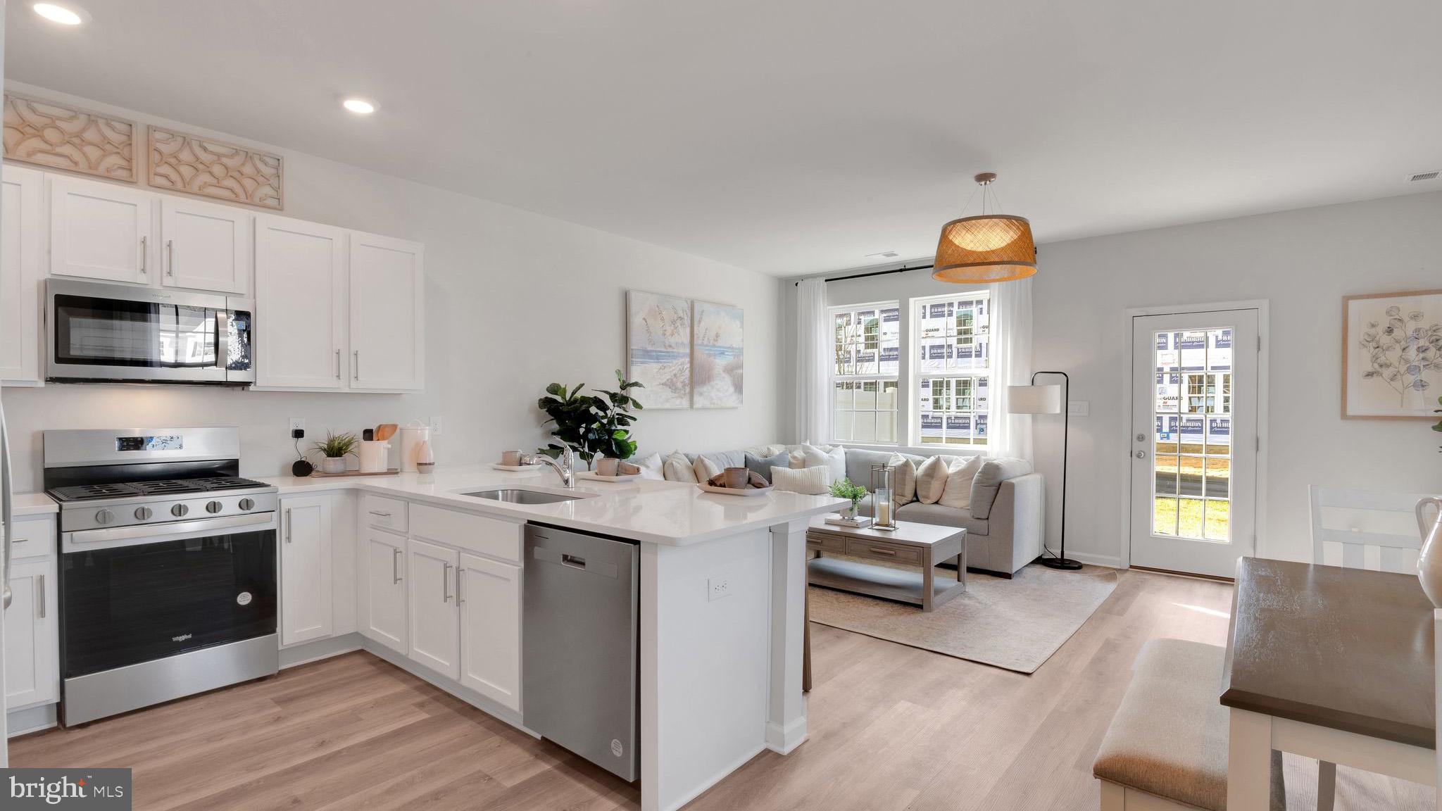 226 HERMOSA DRIVE