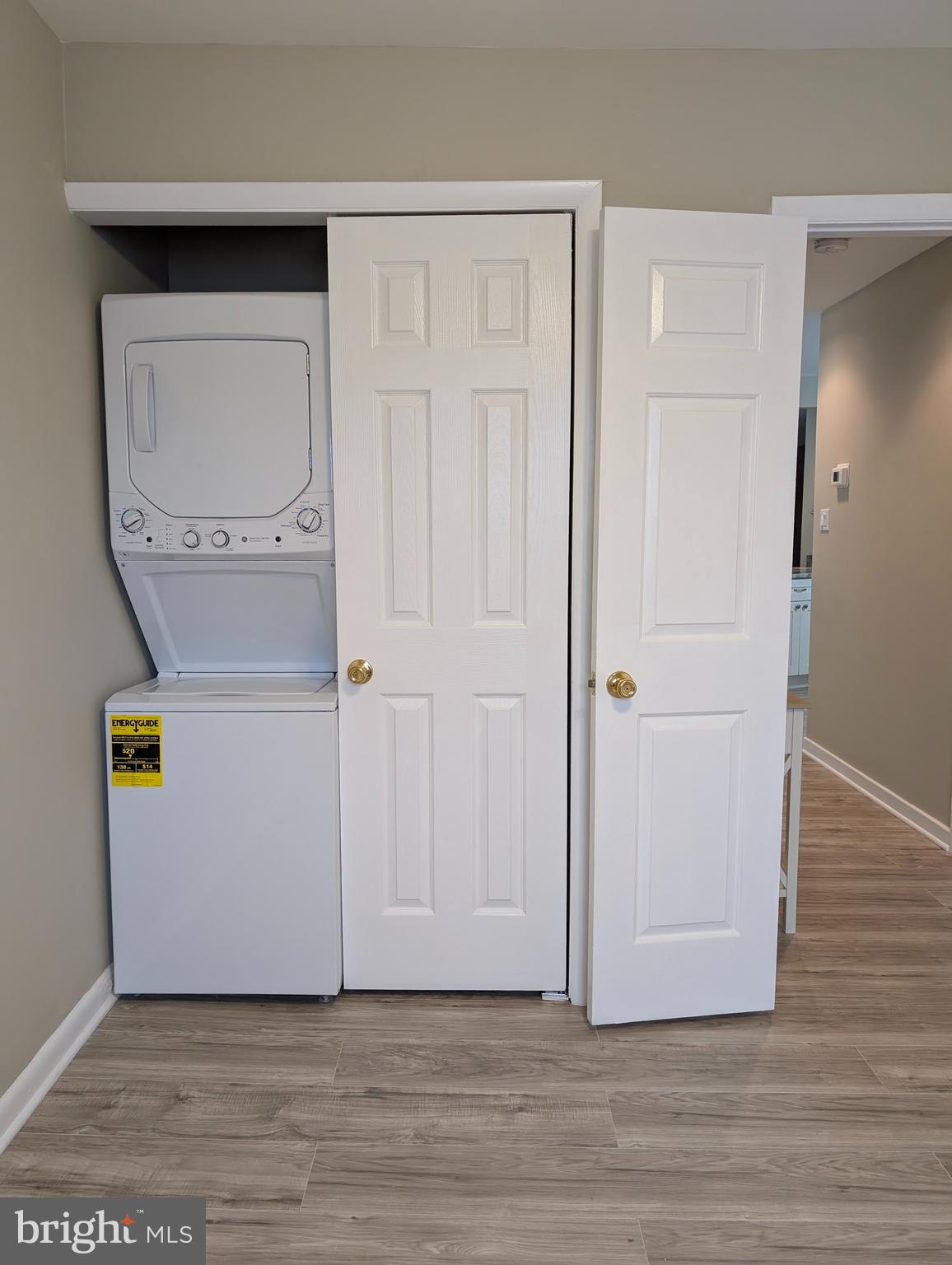 532 SUNRISE AVENUE, HARBOUR VIEW D