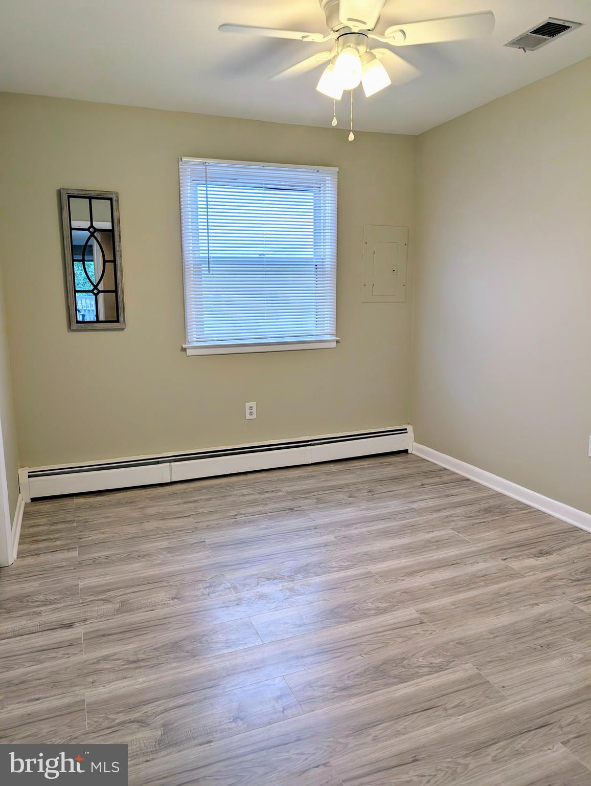 532 SUNRISE AVENUE, HARBOUR VIEW D