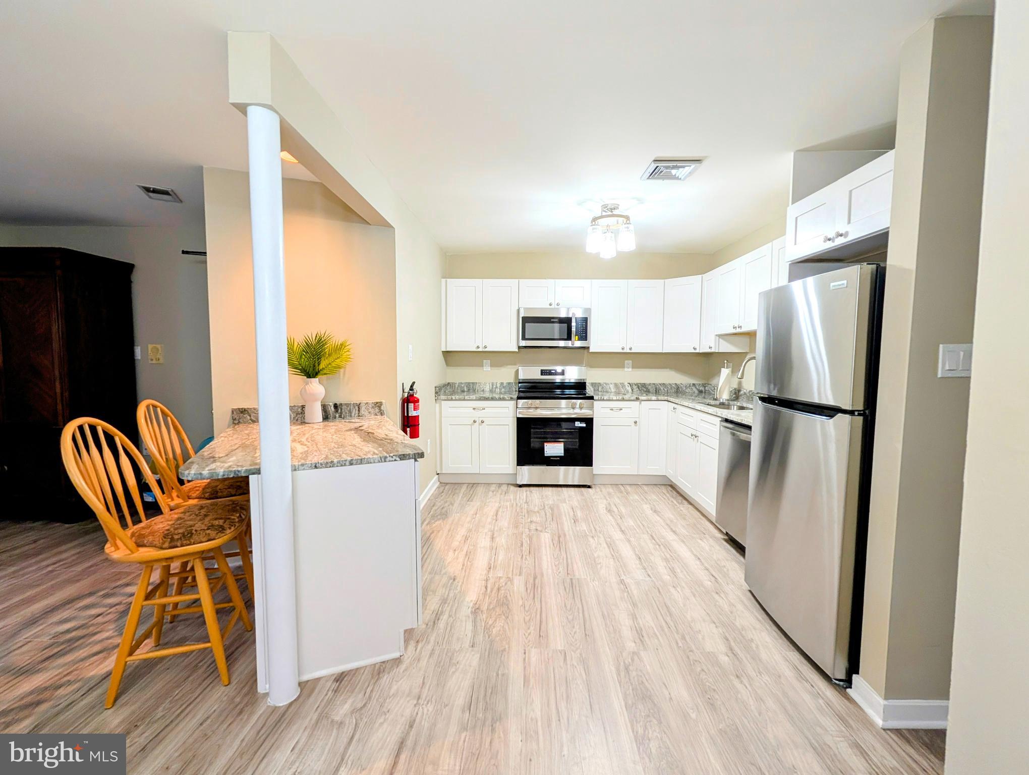 532 SUNRISE AVENUE, HARBOUR VIEW D