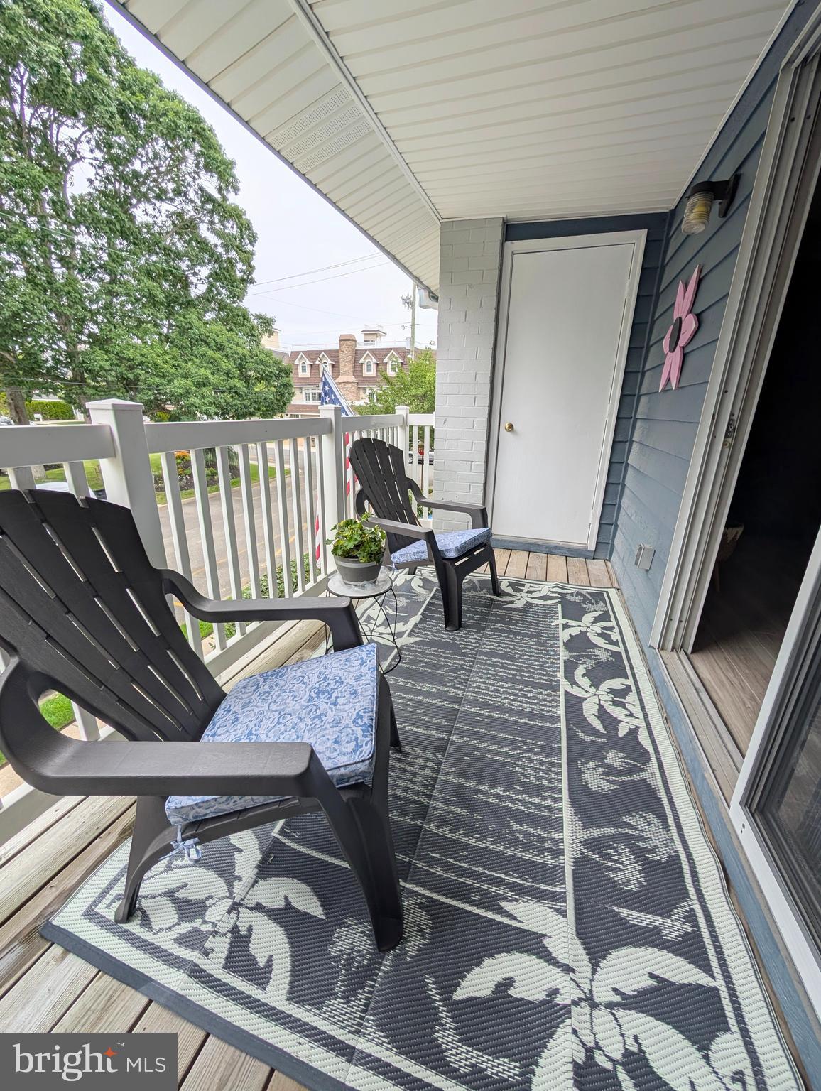 532 SUNRISE AVENUE, HARBOUR VIEW D