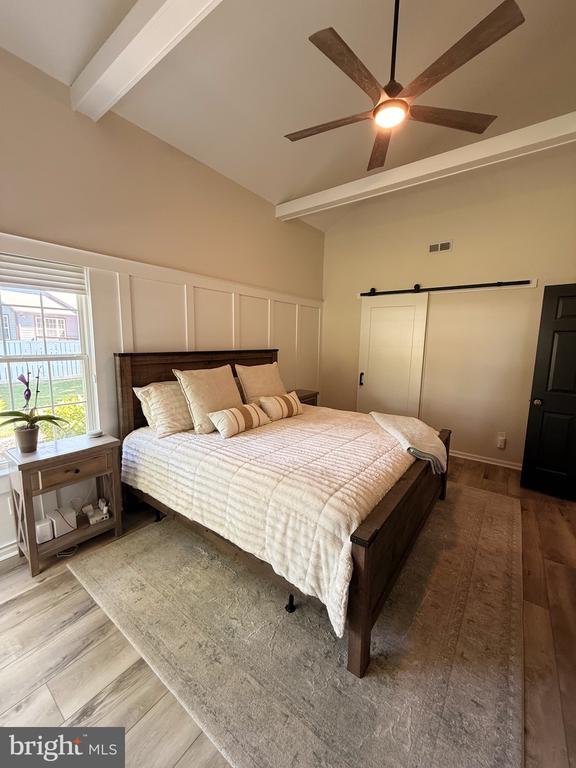 550 CENTRAL AVE Unit: D16