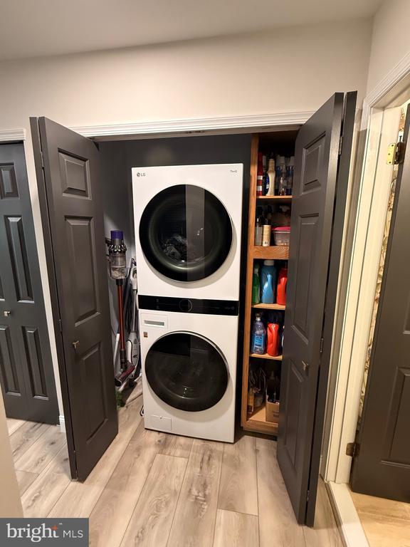 550 CENTRAL AVE Unit: D16