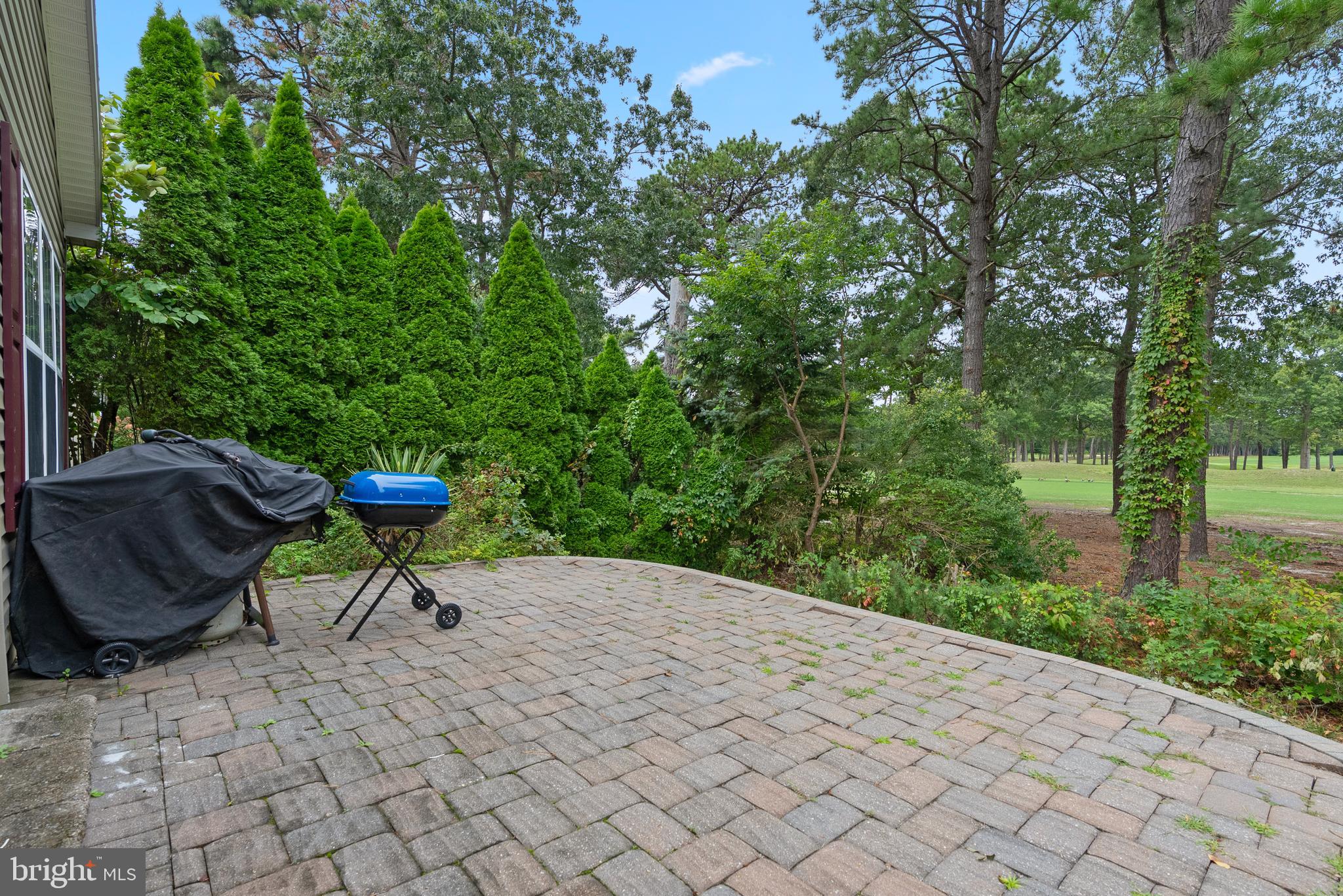 277 GREENBRIAR COURT