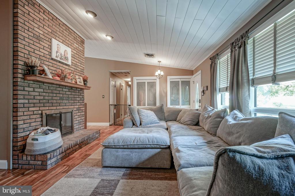 750 MOSS MILL ROAD