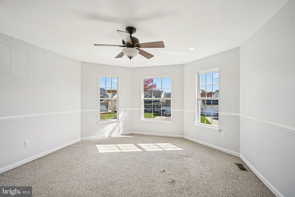 413 GENISTA AVENUE