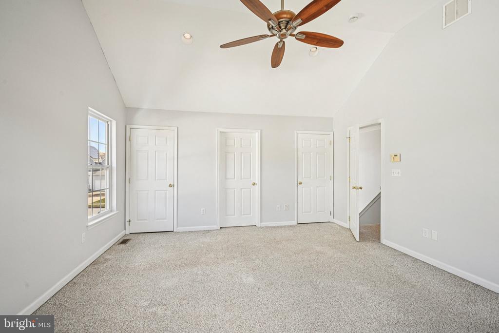 413 GENISTA AVENUE
