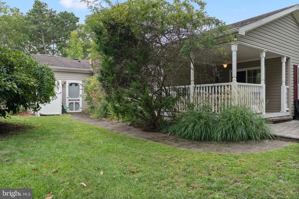 277 GREENBRIAR COURT