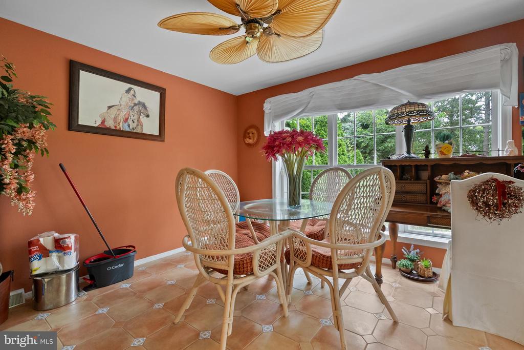 277 GREENBRIAR COURT