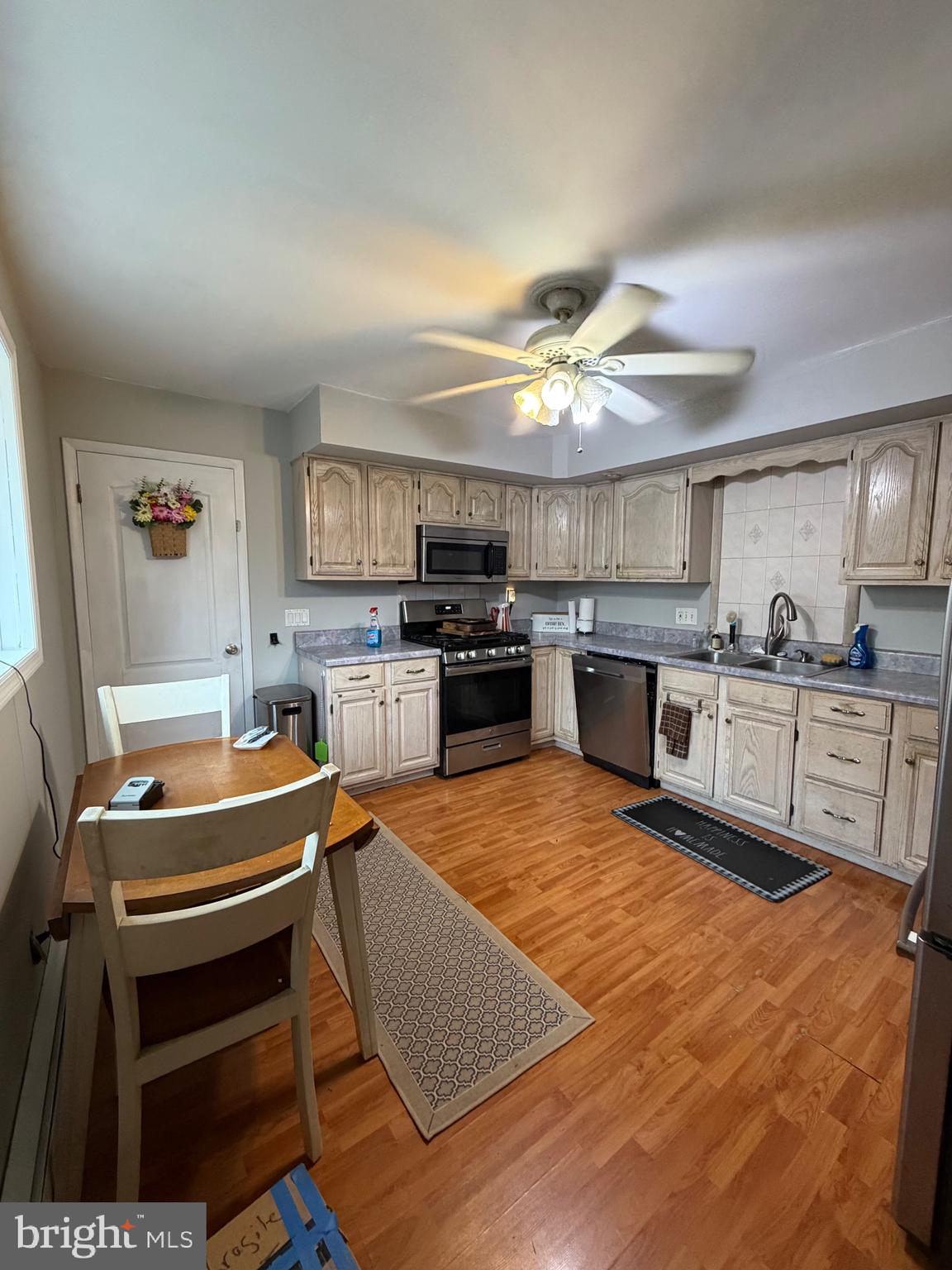 425 SAN FRANCISCO AVENUE