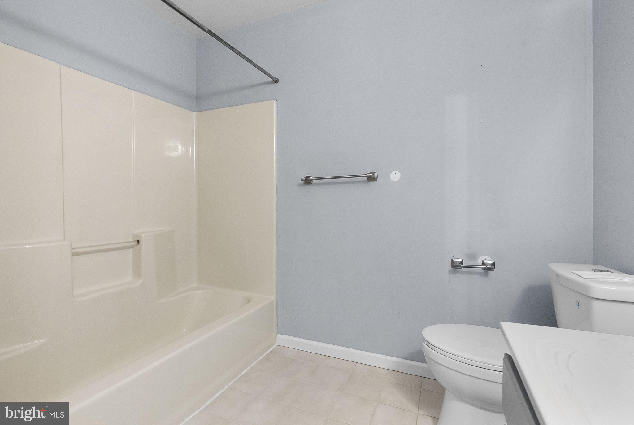 218 CRESTVIEW AVENUE