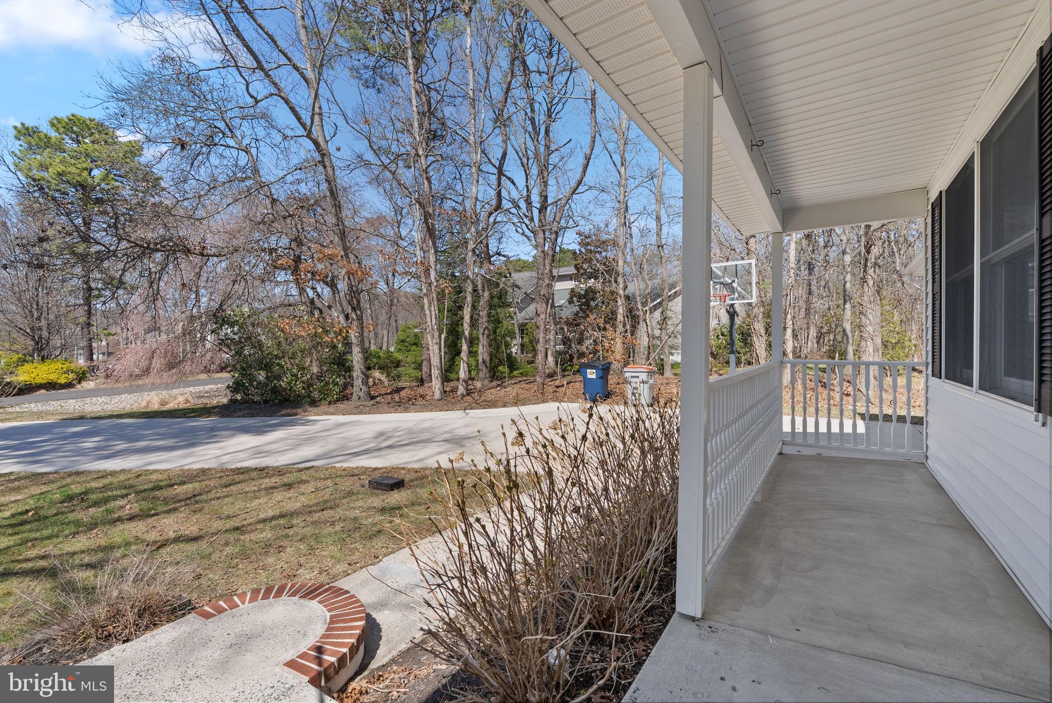 218 CRESTVIEW AVENUE