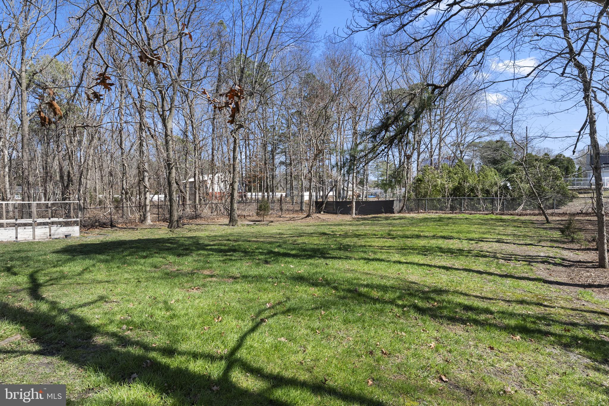 218 CRESTVIEW AVENUE