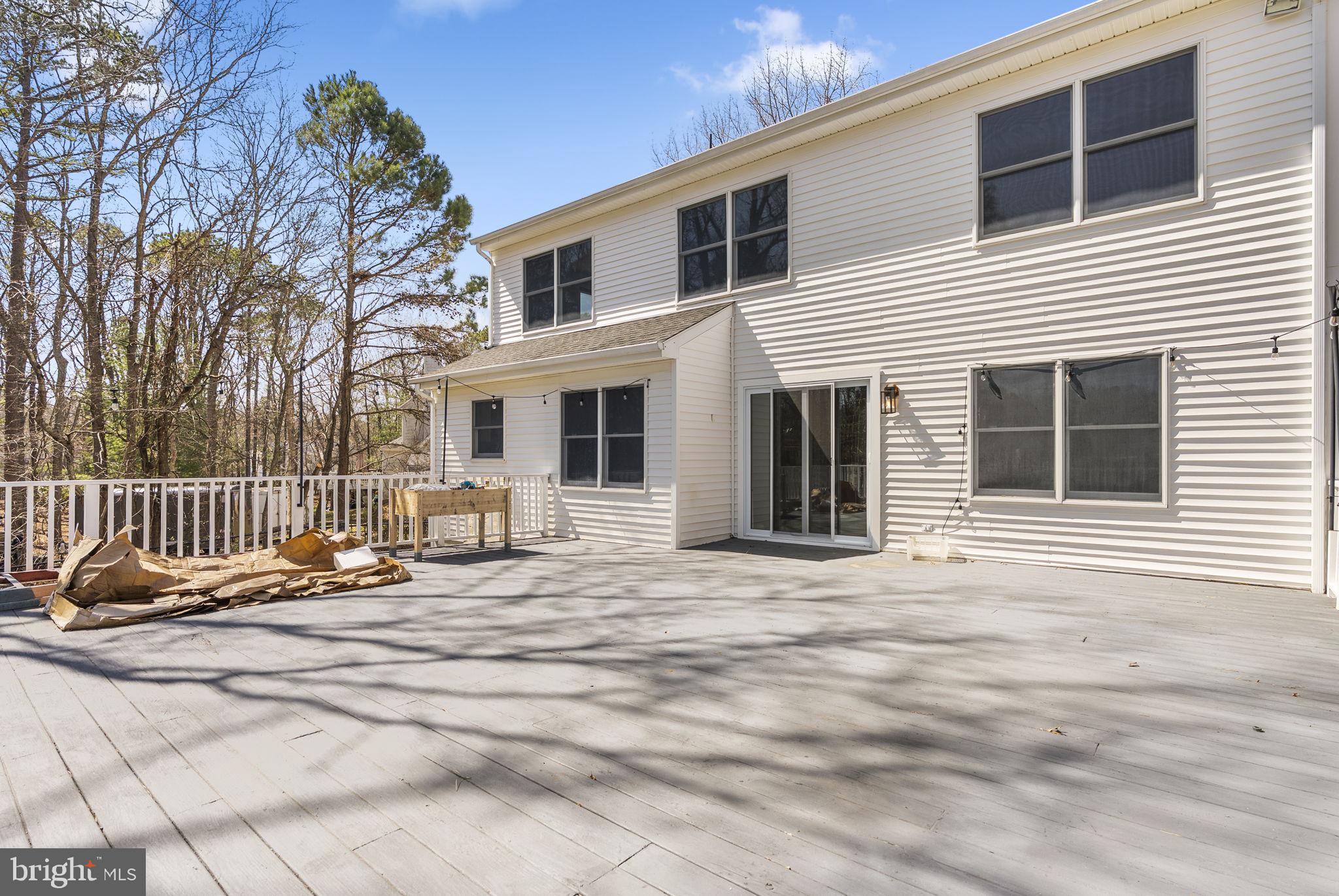 218 CRESTVIEW AVENUE