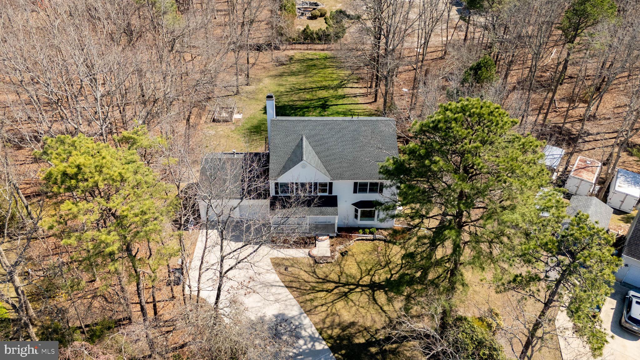 218 CRESTVIEW AVENUE