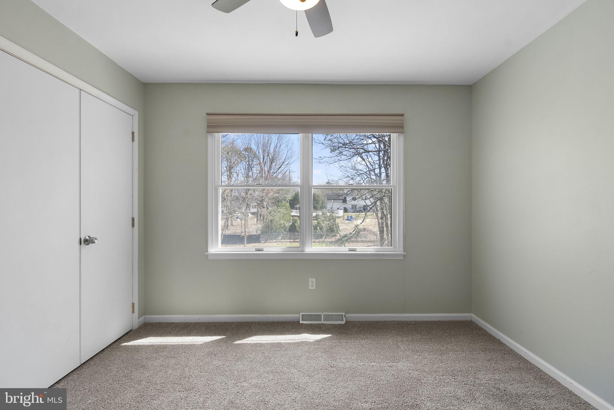 218 CRESTVIEW AVENUE