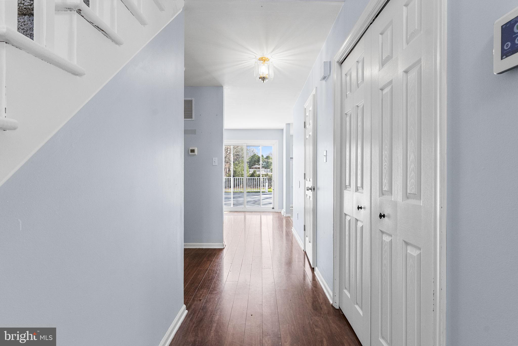 218 CRESTVIEW AVENUE