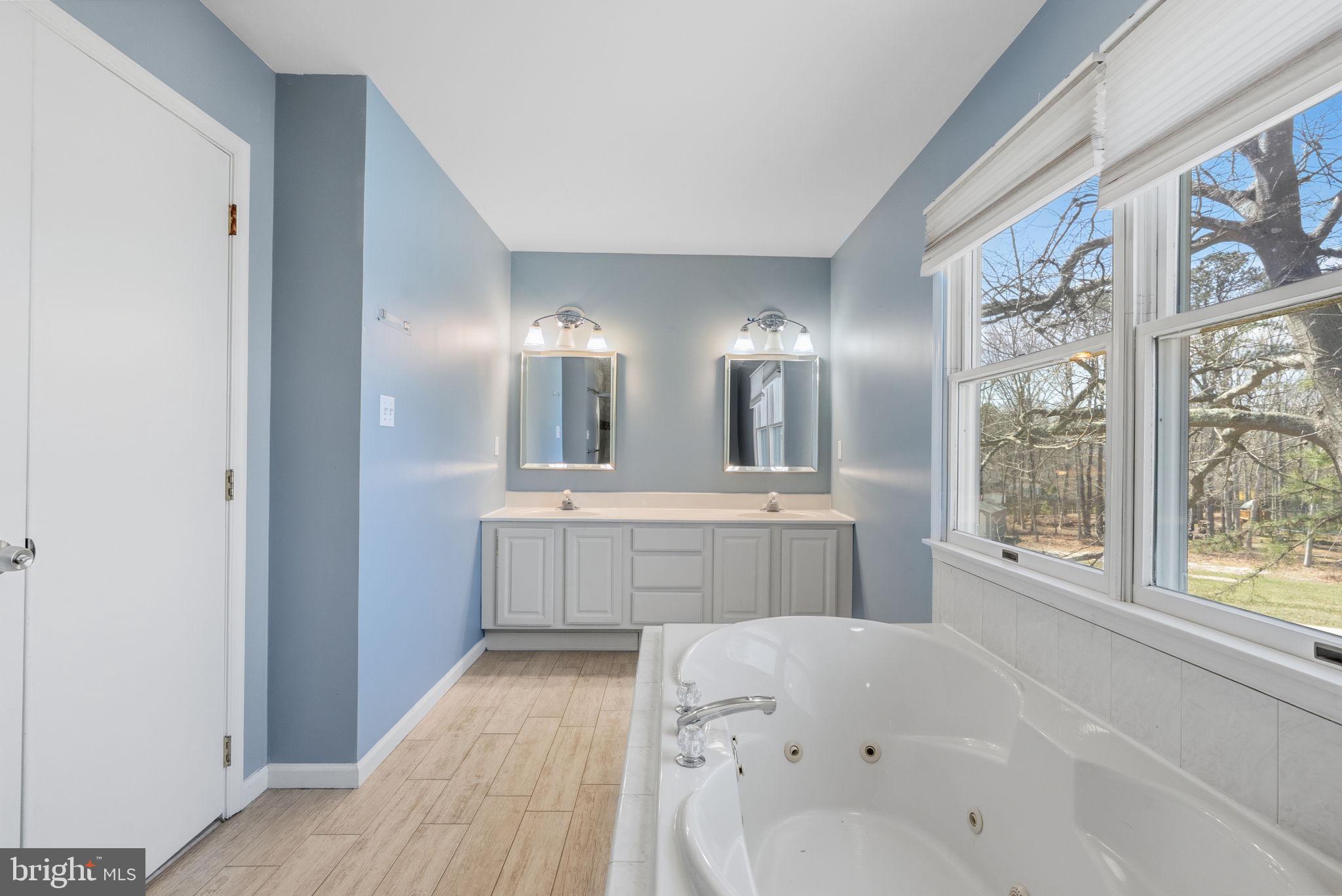 218 CRESTVIEW AVENUE