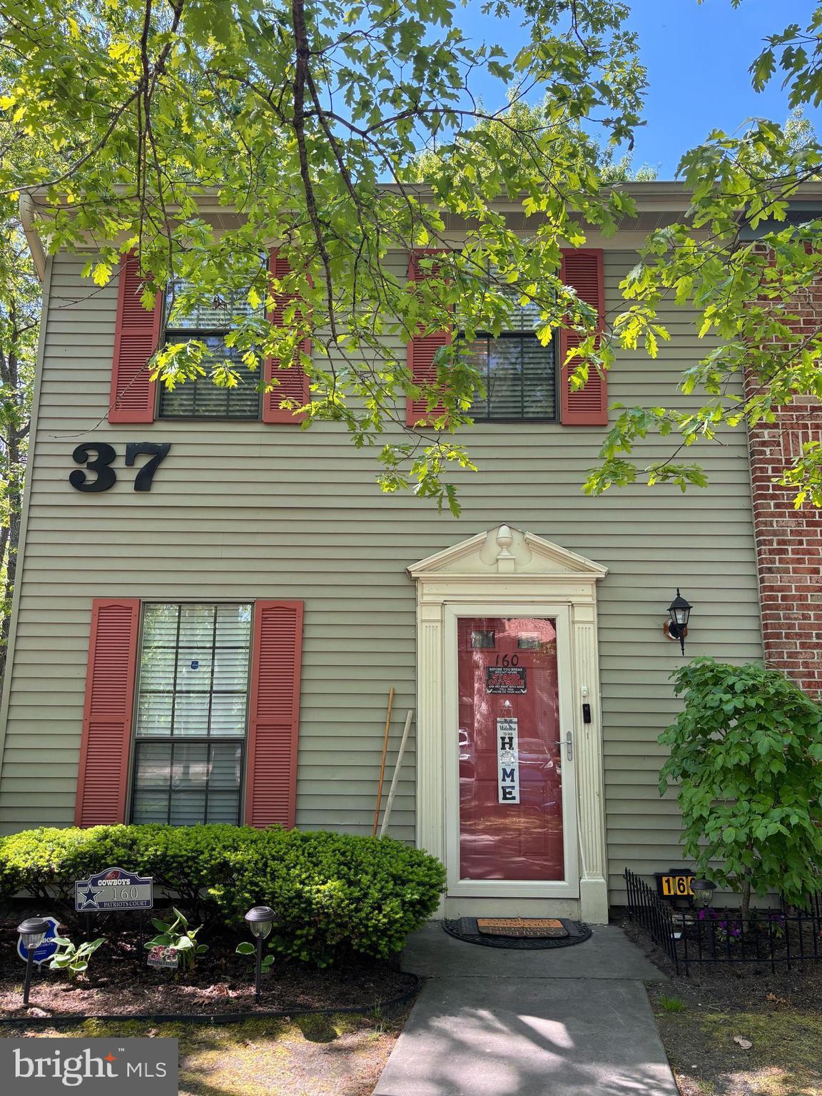 160 PATRIOTS COURT