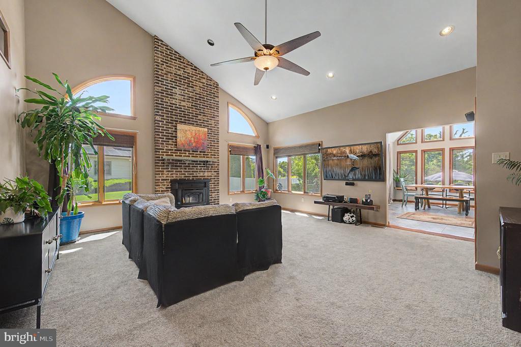 9 SEAGARDEN DRIVE