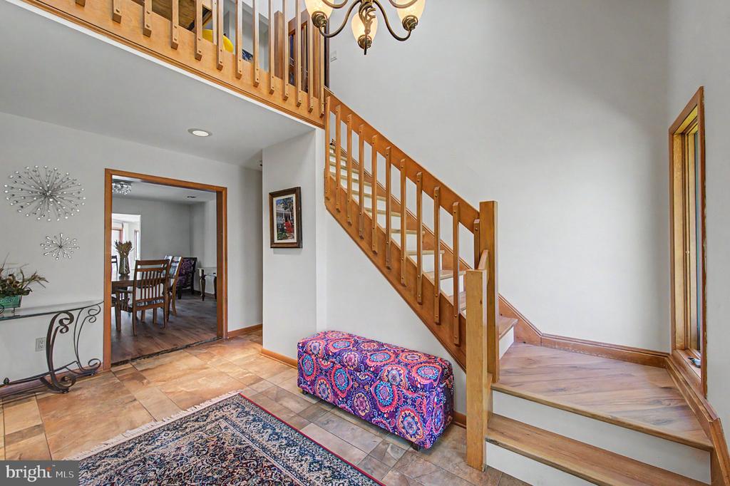 9 SEAGARDEN DRIVE