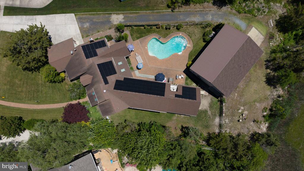 9 SEAGARDEN DRIVE