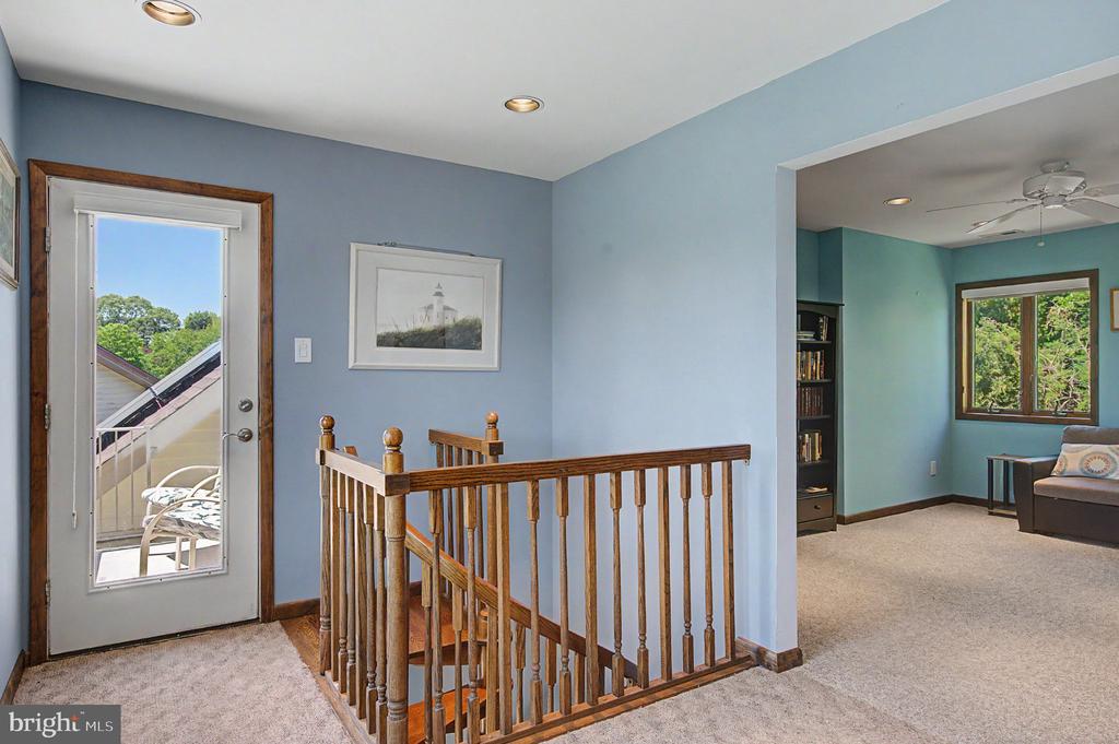 9 SEAGARDEN DRIVE