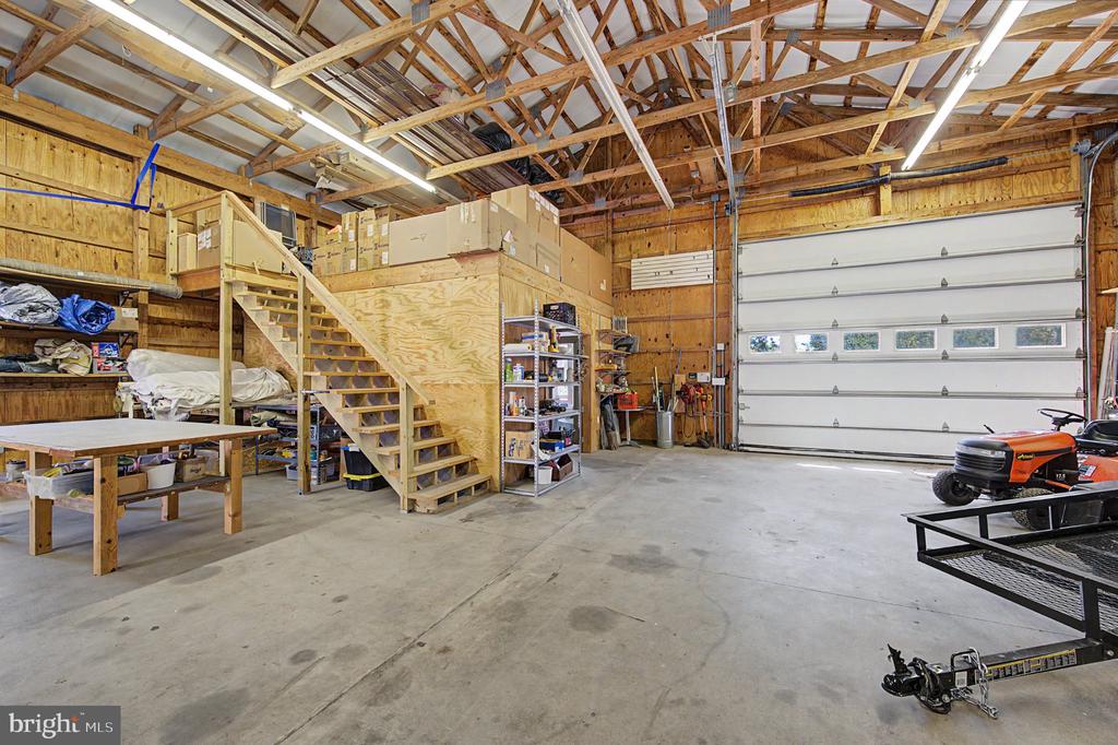 9 SEAGARDEN DRIVE