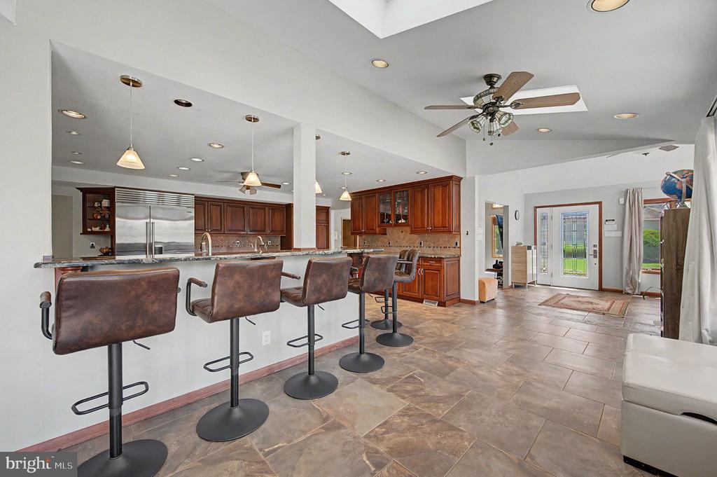 9 SEAGARDEN DRIVE