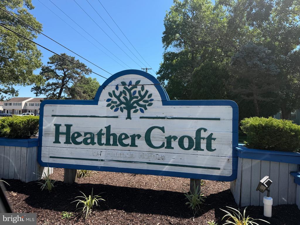 147 HEATHER CROFT