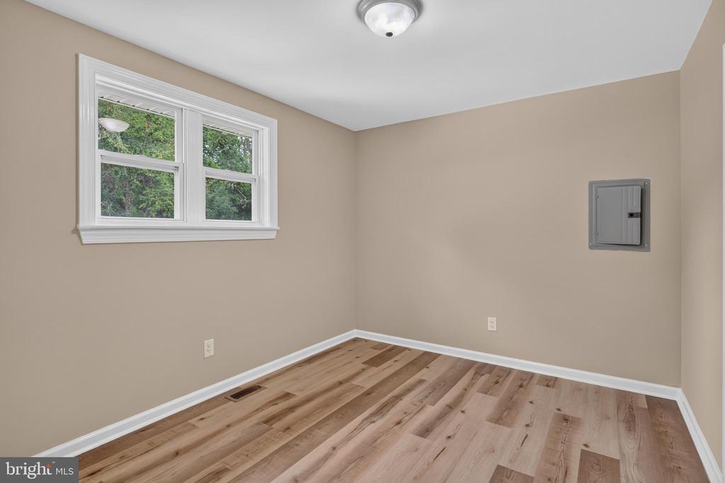 4138 W ADAMS CIRCLE