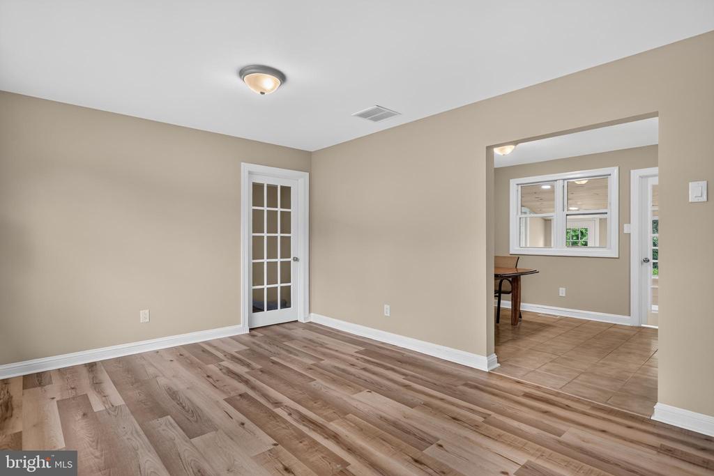 4138 W ADAMS CIRCLE
