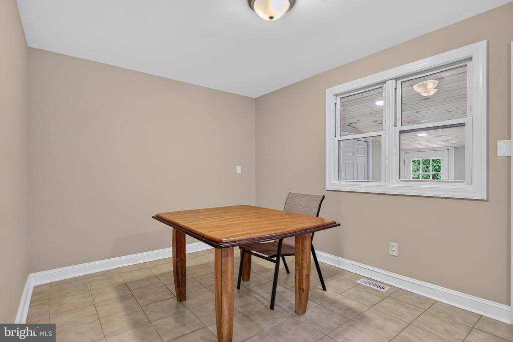 4138 W ADAMS CIRCLE