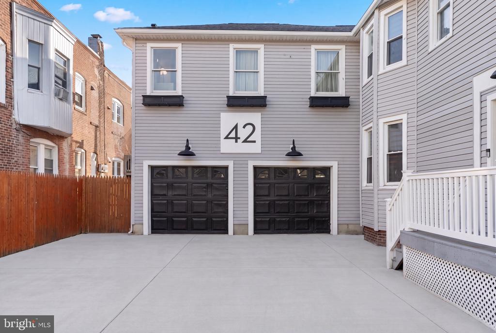 42 S DOVER AVENUE